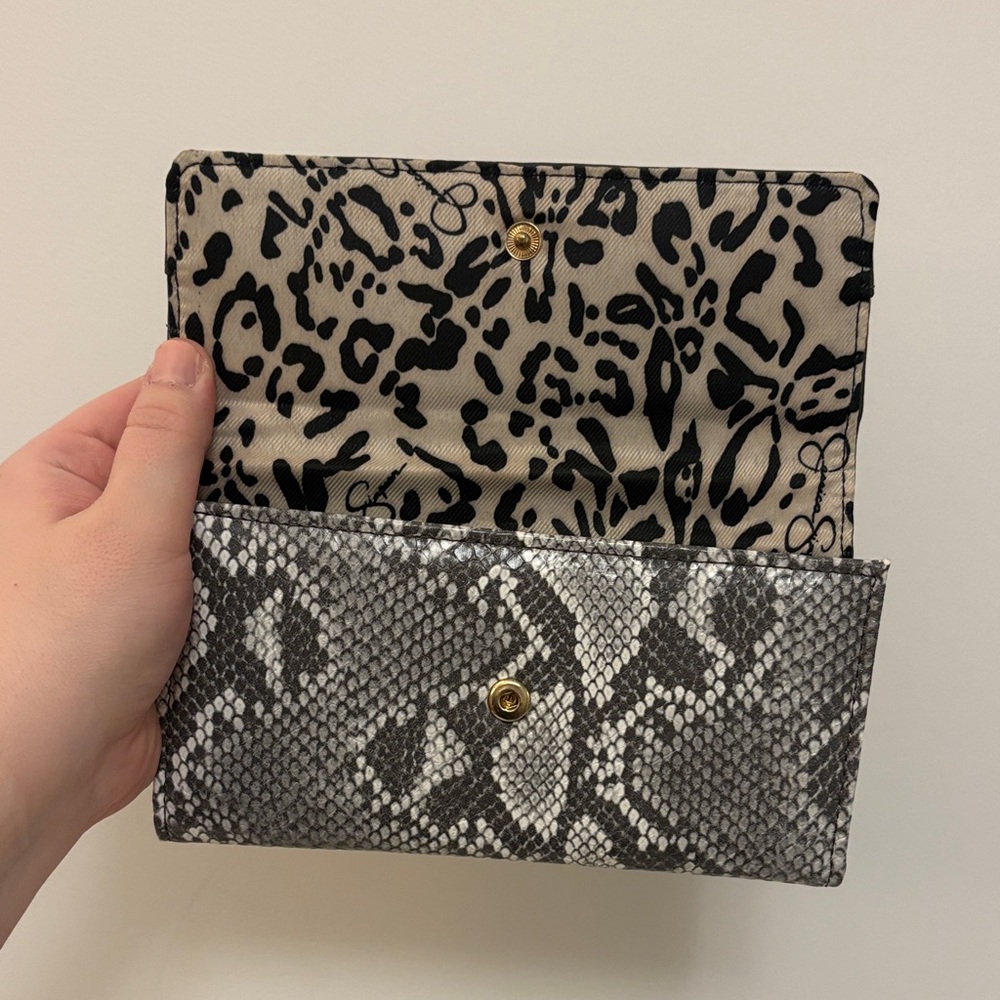 Jessica Simpson Black Python Wallet - Picture 3 of 12